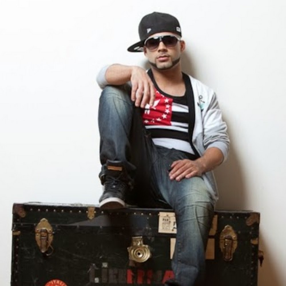 Meet your Posher, Aneudy